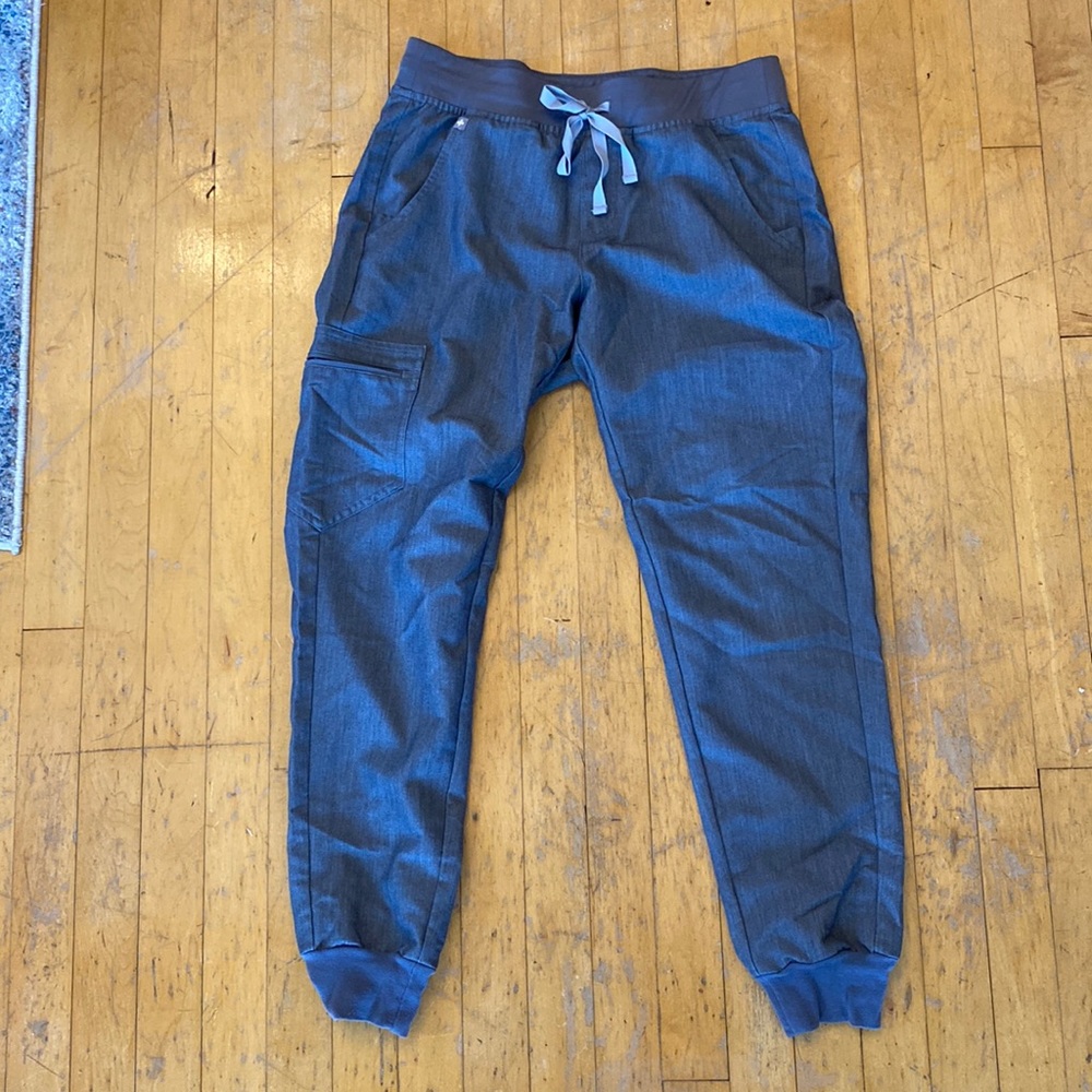 Figs Zamora jogger size small, graphite